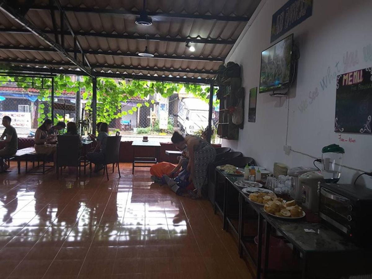 Army Barracks Guesthouse Vang Vieng Exteriör bild